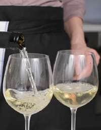 opening-a-wine-bottle