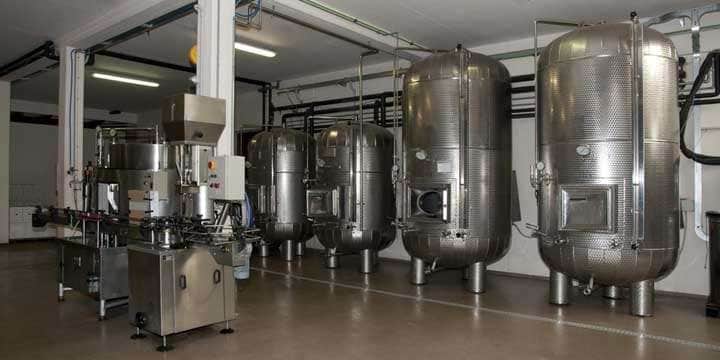 italy-winemaking-chianti