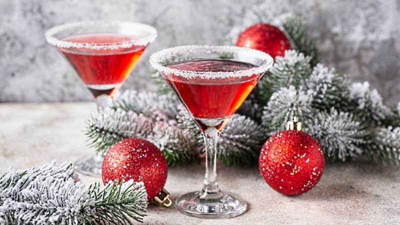 vindrinkar. omslag med drinkar och julkulor