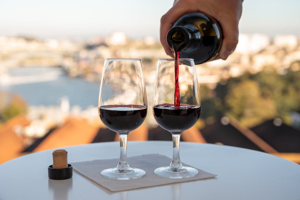 pouring-of-fortified-dessert-ruby-tawny-port-wines-in-glasses-w