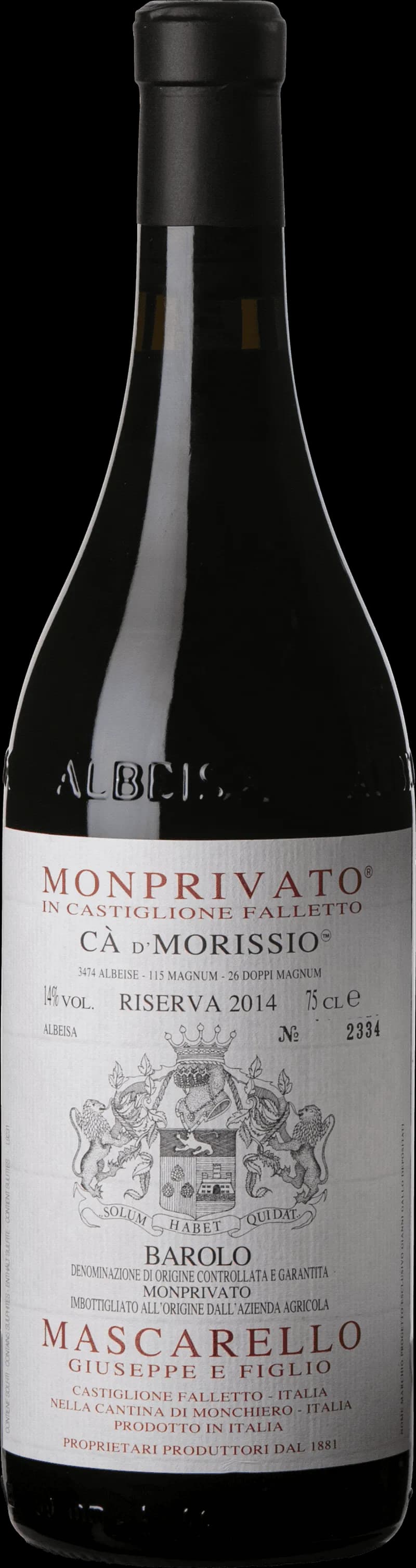 Flaska Barolo Monprivato Riserva rött vin på bord