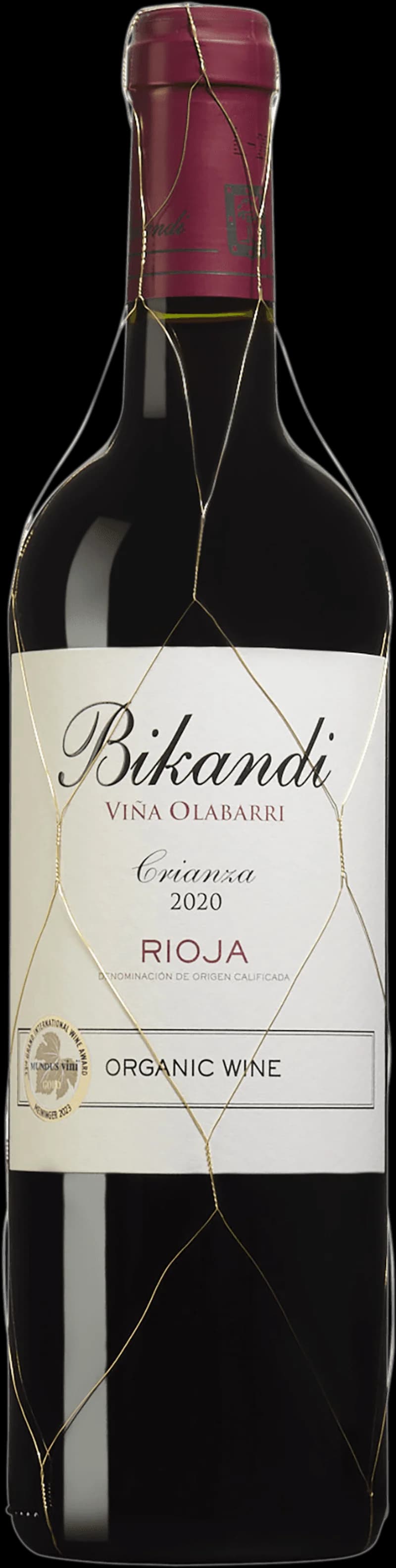 Flaska med Bikandi rött vin på en bordsservering.