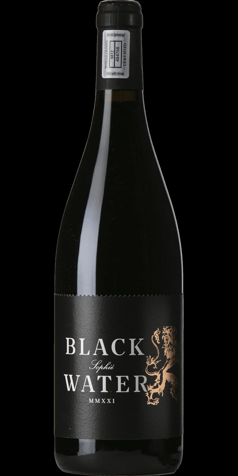 Flaska med Blackwater Sophie rött vin mot mörk bakgrund