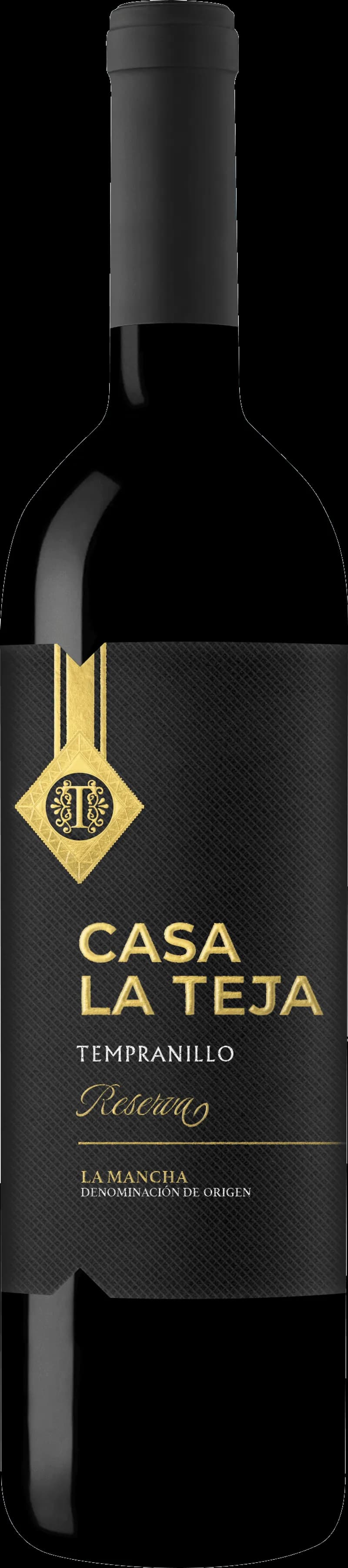 Flaska av rött vin från Bodegas Yunteros på en bordsservering.