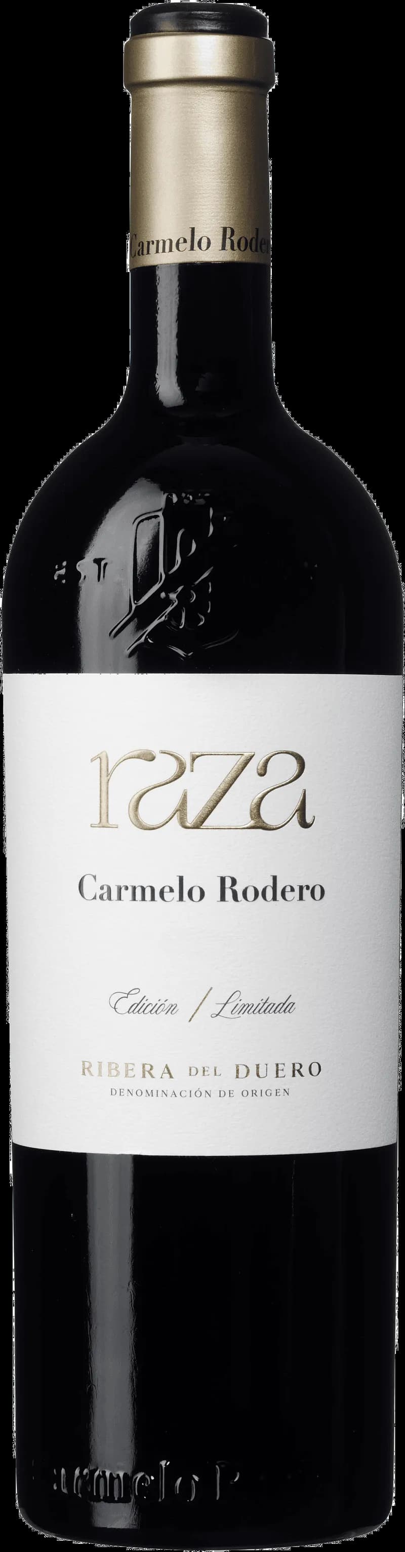 Flaska av Carmelo Rodero rött vin mot en mörk bakgrund