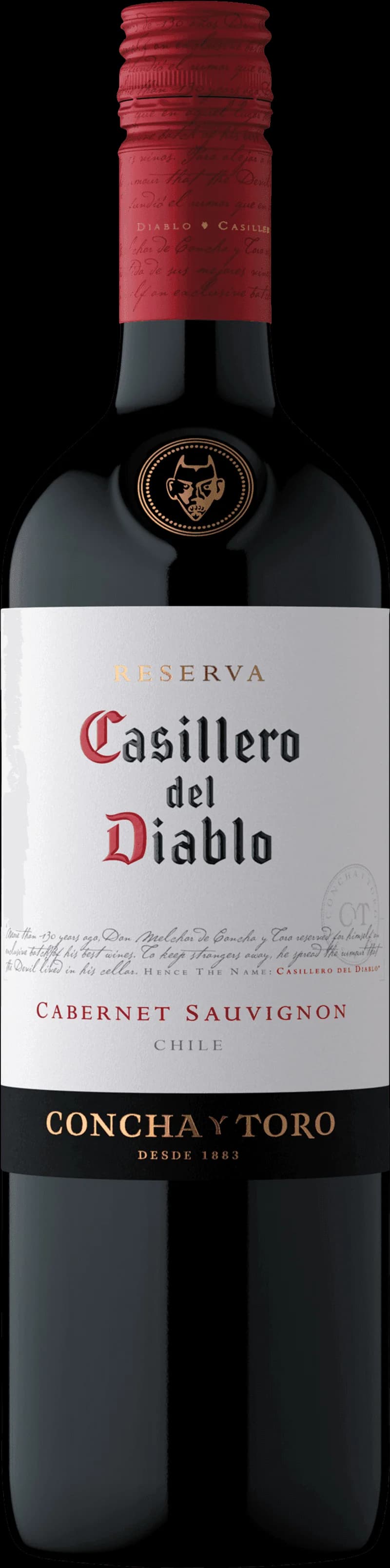 Flaska av Casillero del Diablo rött vin på bordet