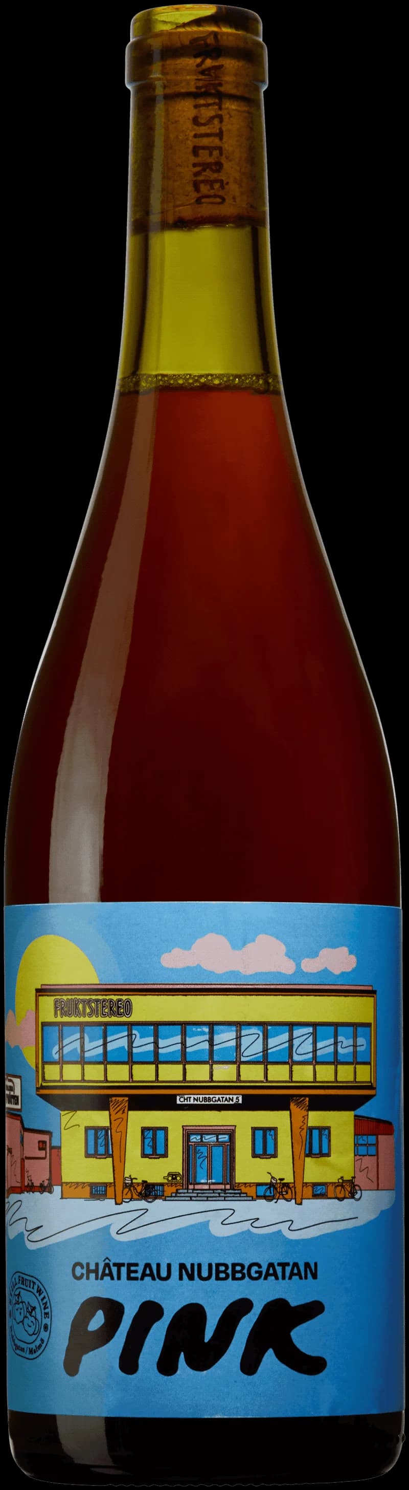 Flaska med Château Nubbgatan smaksatt vin och fruktvin på en bordsservering.