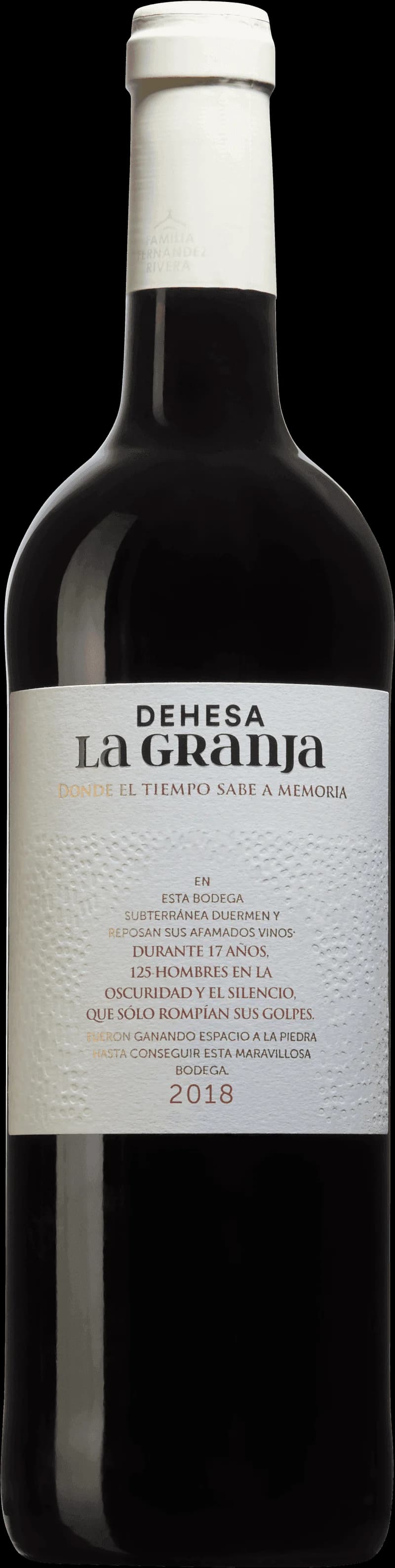 Flaska och glas med rött vin från Dehesa La Granja