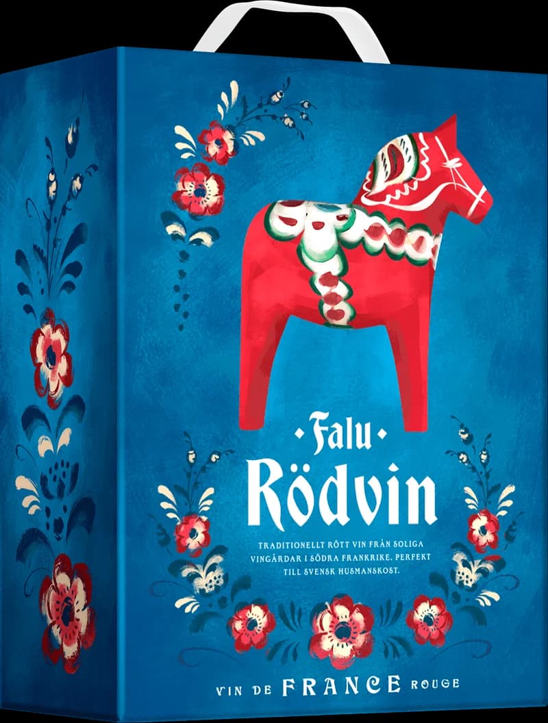 Flaska med rött vin från Falun, mörk röd färg, etikett med texten Falu Rödvin.
