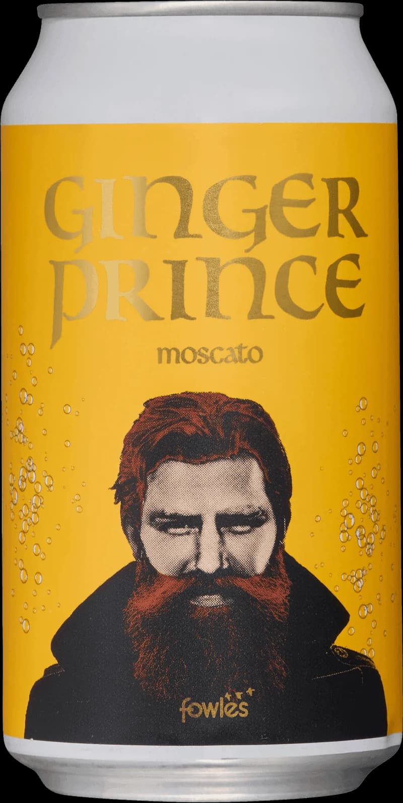 Flaska av mousserande vin Ginger Prince på vit bakgrund