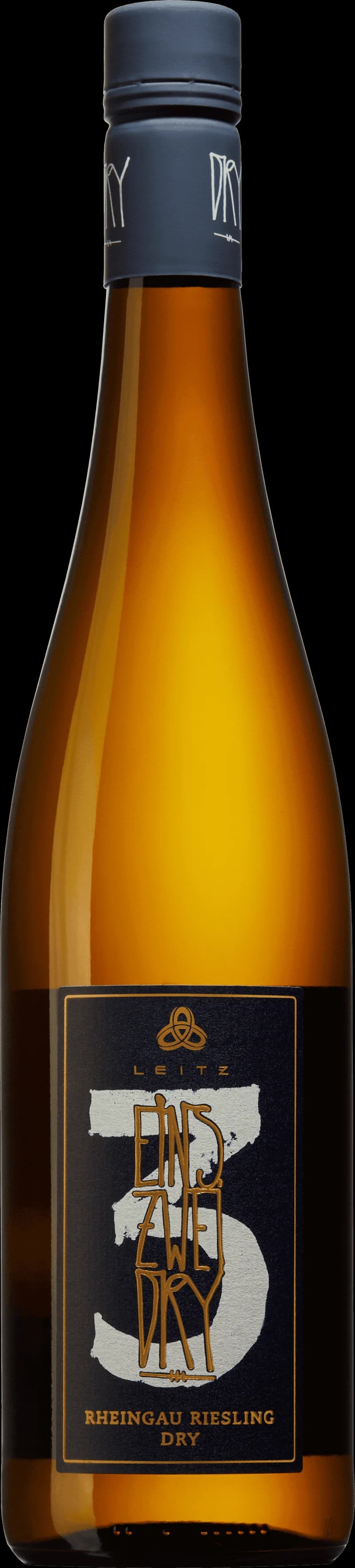 Flaska av Leitz Eins Zwei Dry, ett torrt vitt vin från Tyskland.