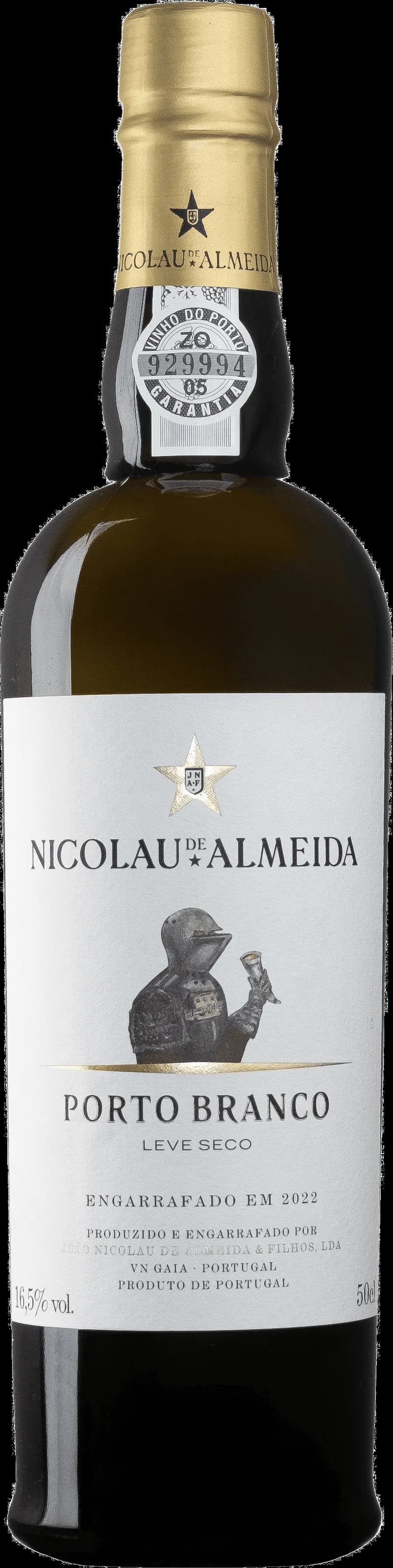 Flaska och glas med Nicolau de Almeida starkvin