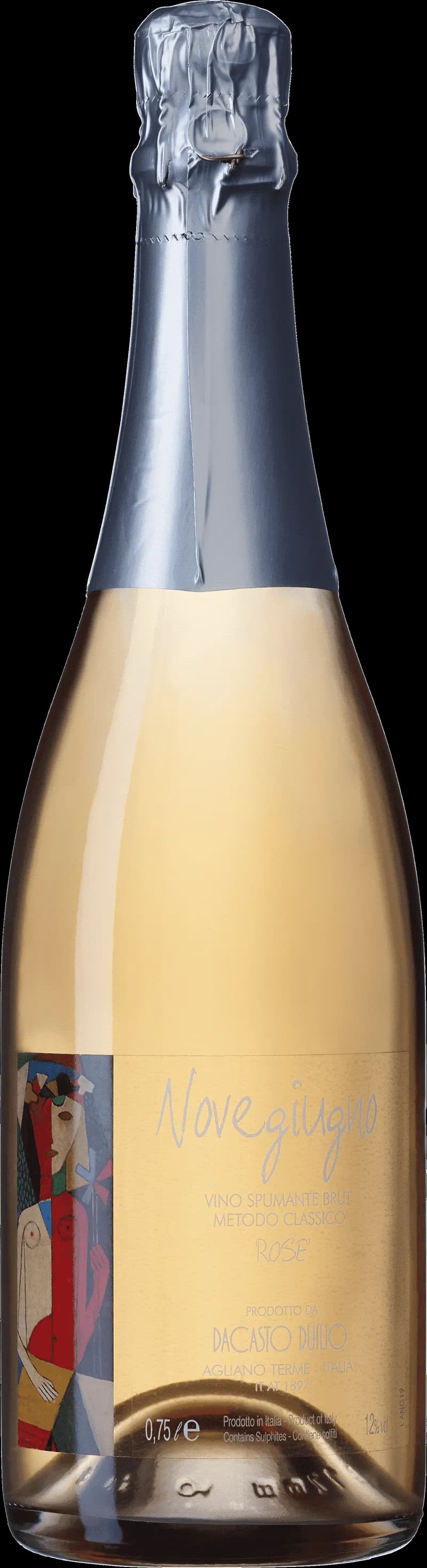 Flaska och glas med mousserande vin från Novegiugno, bubblande dryck.