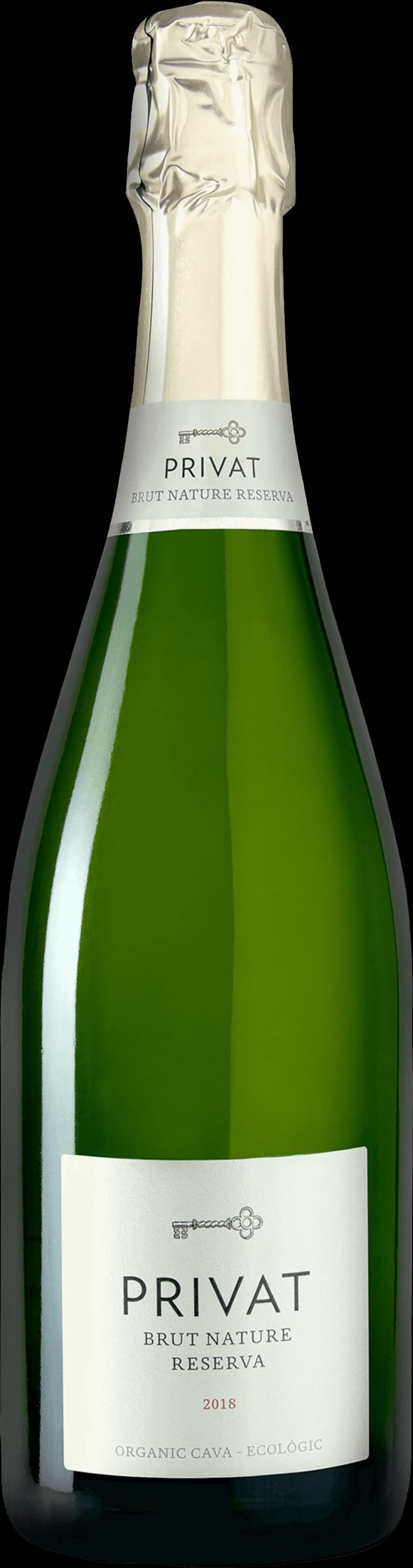 Flaska med privat mousserande vin och glas på ett bord