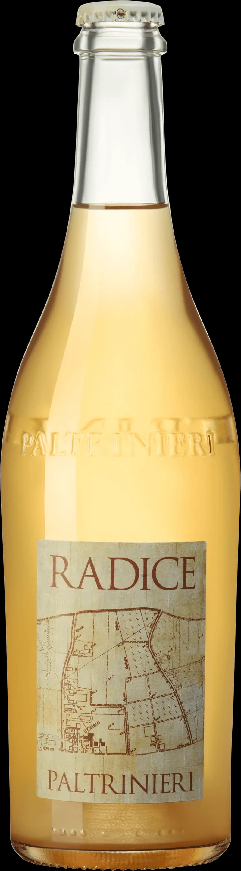 Flaska med Radice rött vin på ett bord