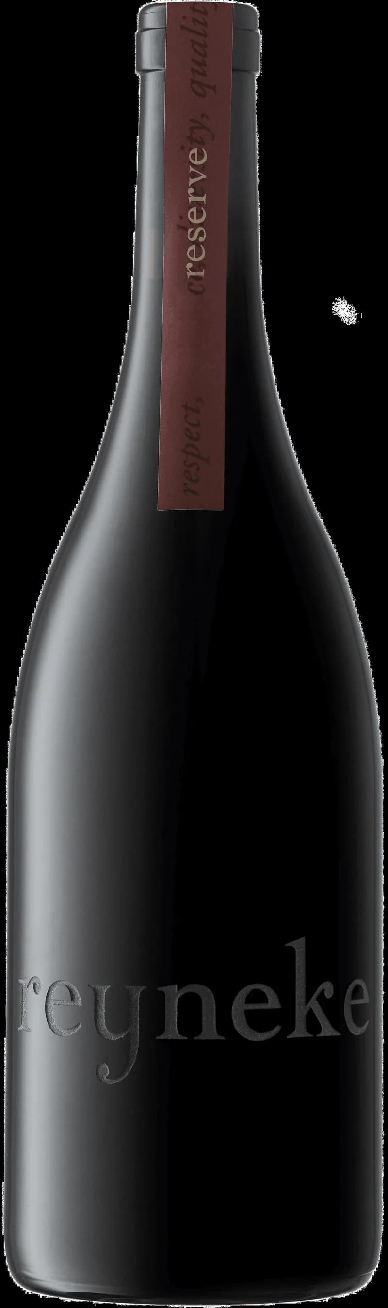 Flaska med rött vin från Reynke, etikett synlig.