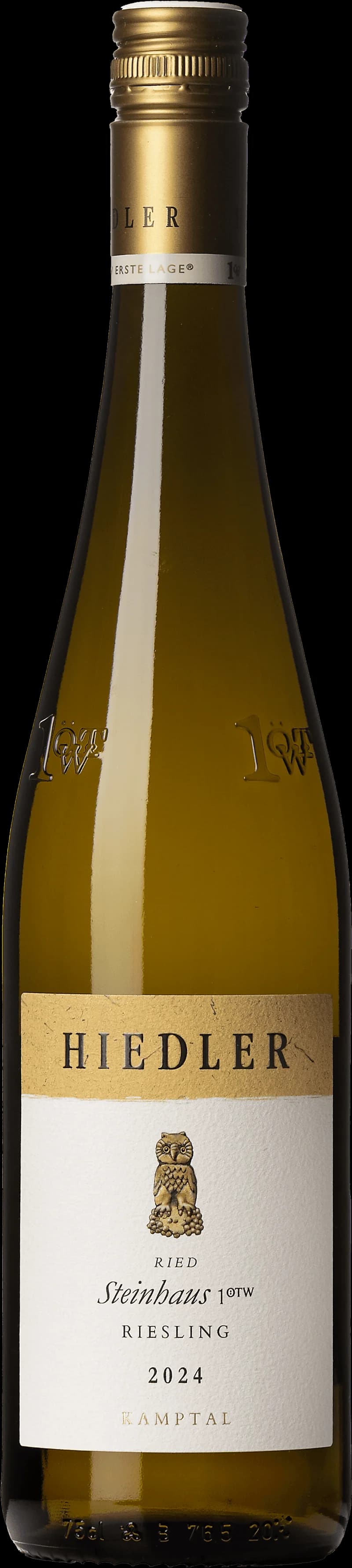 Flaska av Riesling Ried Steinhaus 1ÖTW vitt vin mot neutral bakgrund.