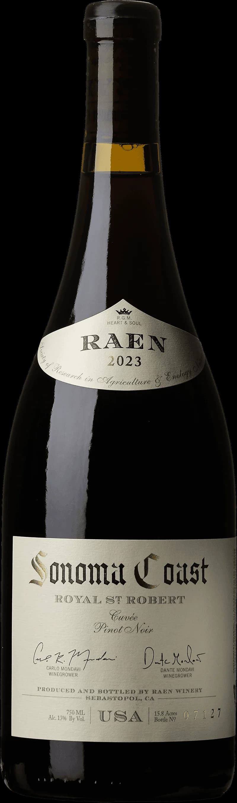 Flaska av rött vin från Royal Saint Roberts