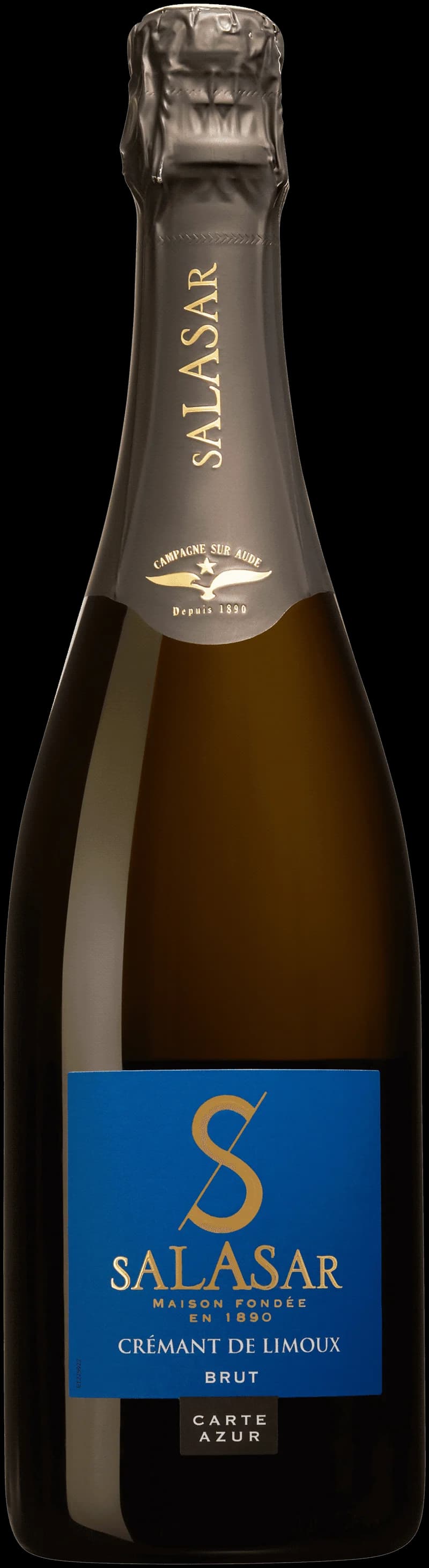 Flaska Salasar Crémant de Limoux mousserande vin mot ljus bakgrund.