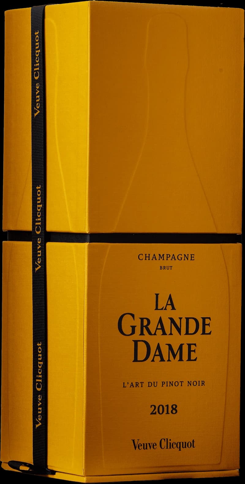 Flaska med Veuve Clicquot mousserande vin mot mörk bakgrund