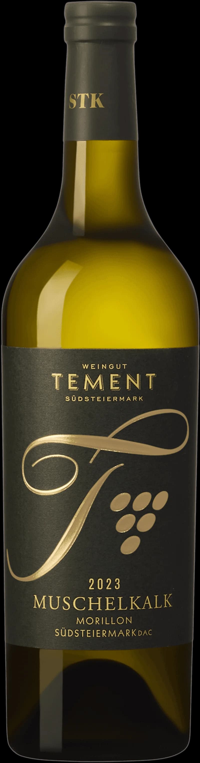 Flaska vitt vin från Weingut Tement på en ljus bakgrund.