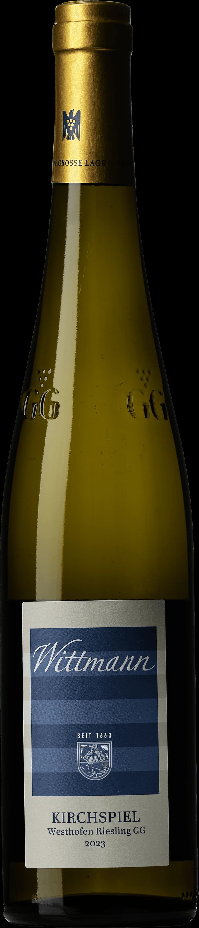 Flaska med vitt vin från Wittmann på en ljus bakgrund.