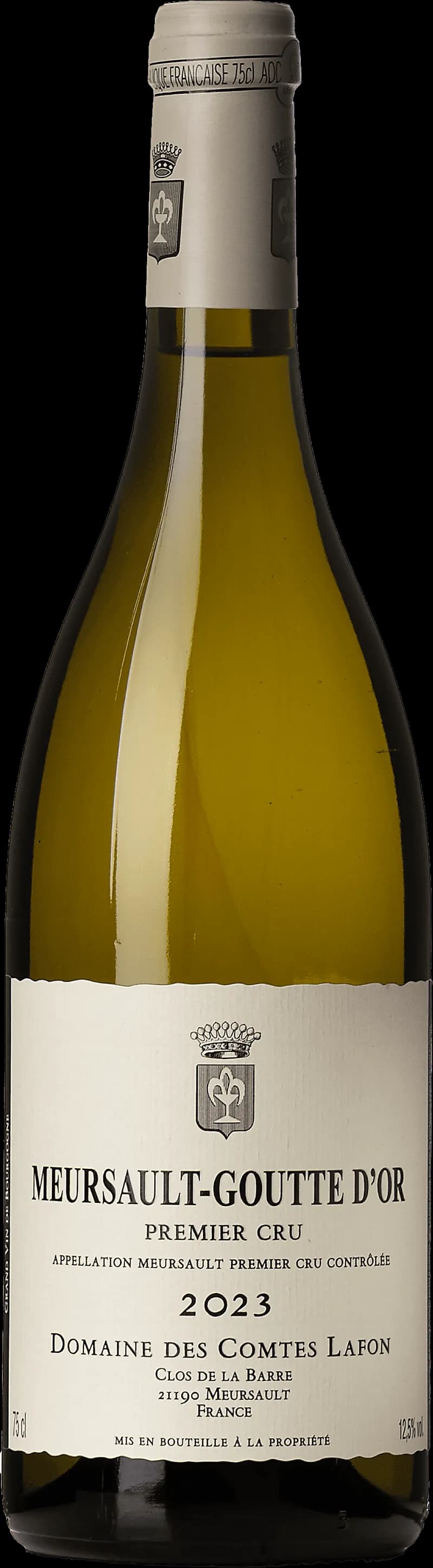Närbild av ett glas Meursault Goutte d'Or 1er Cru vitt vin mot en neutral bakgrund.