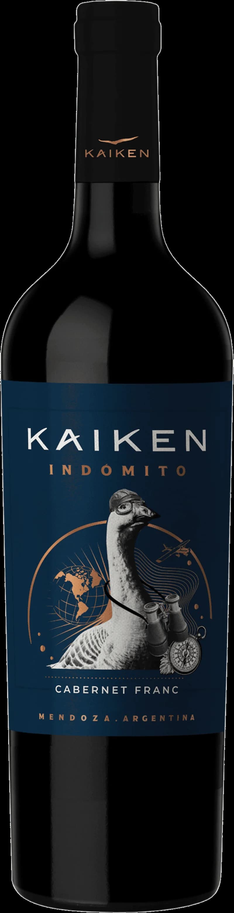 Flaska rött vin från Kaiken Indómito, argentinskt vin med mörk etikett