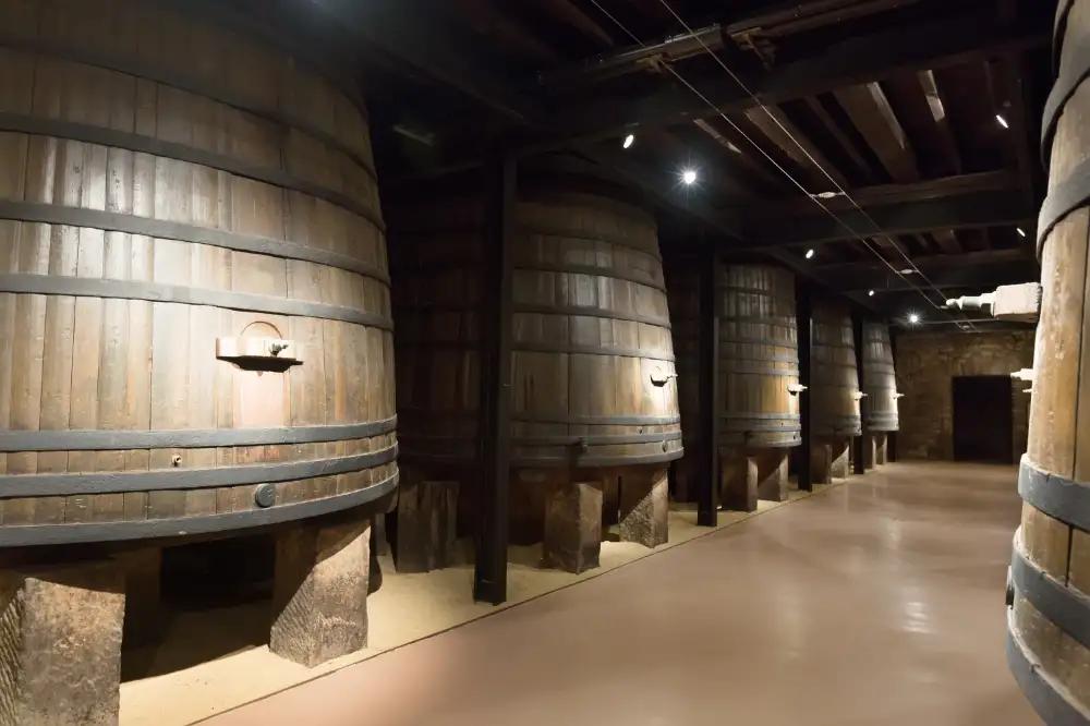 vinkällaren with vats