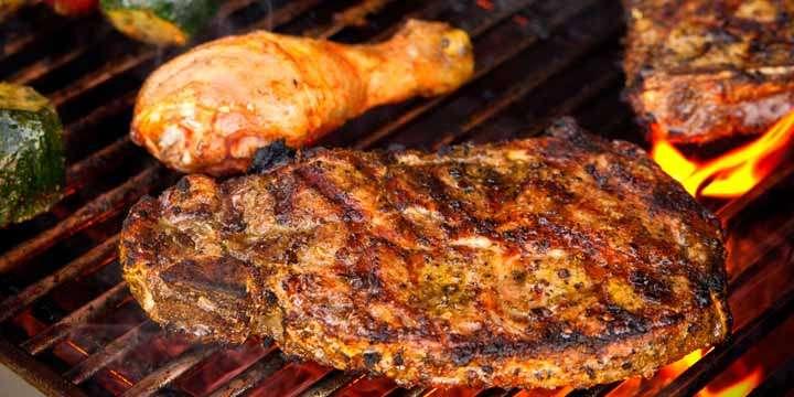 Kan man servera Zinfandel till grillat kött?