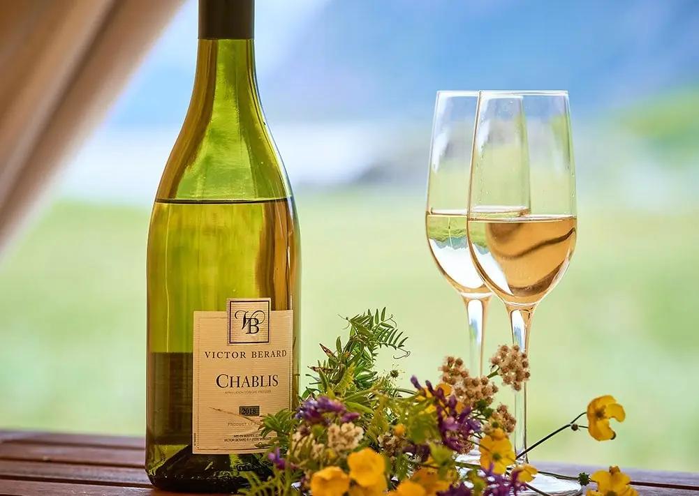 Vad är skillnaden mellan Chablis och Chardonnay?