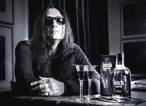 Skruvad absint signerad Jonas Åkerlund