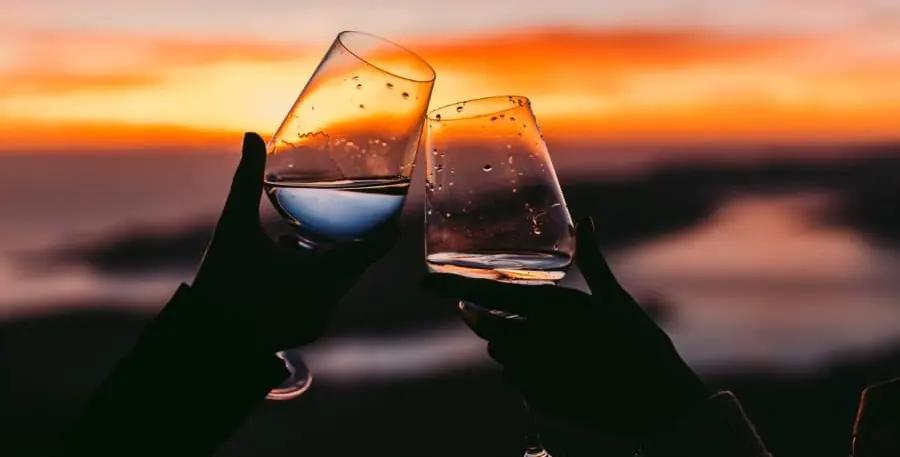 Hur kvällsvinet förändrar sömnkvaliteten