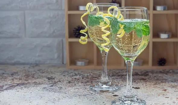 Alkoholkonsumtionen minskade med 6 % – trots Corona!