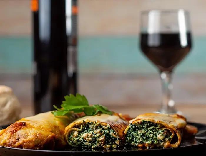 Rött vin utan tungt huvud – trenden som tar över julbordet