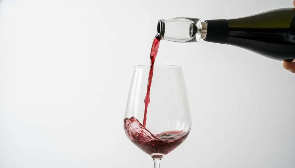 Julklappsguiden 2025: Bästa vintillbehören & lyxiga flaskor under 500 kr