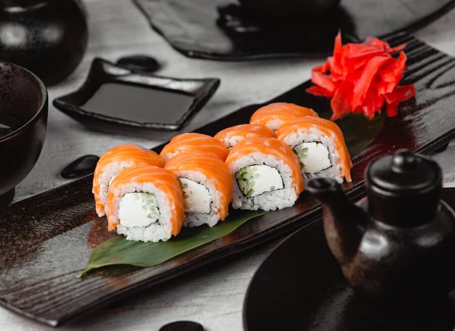Vin till sushi: Den ultimata guiden för perfekt vinmatchning