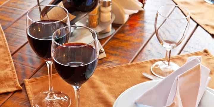 served-restaurant-table