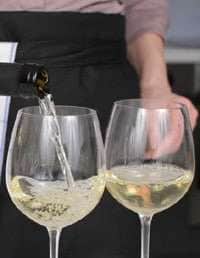 opening-a-wine-bottle