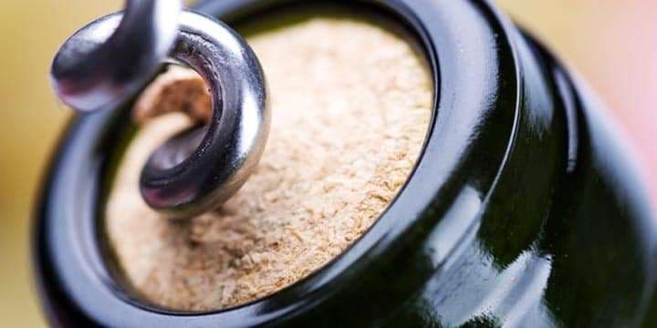 wine-bottle-closeup
