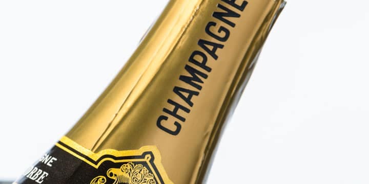champagne-in-ice-bucket