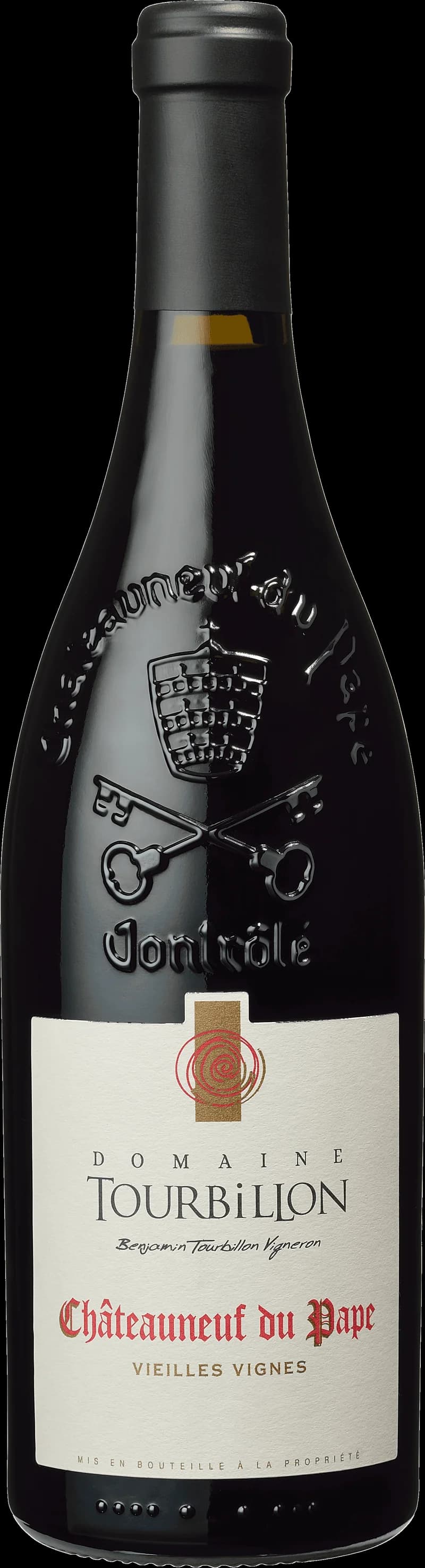 Flaska rött vin från Domaine Tourbillon, avbildad i helfigur mot ljus bakgrund.