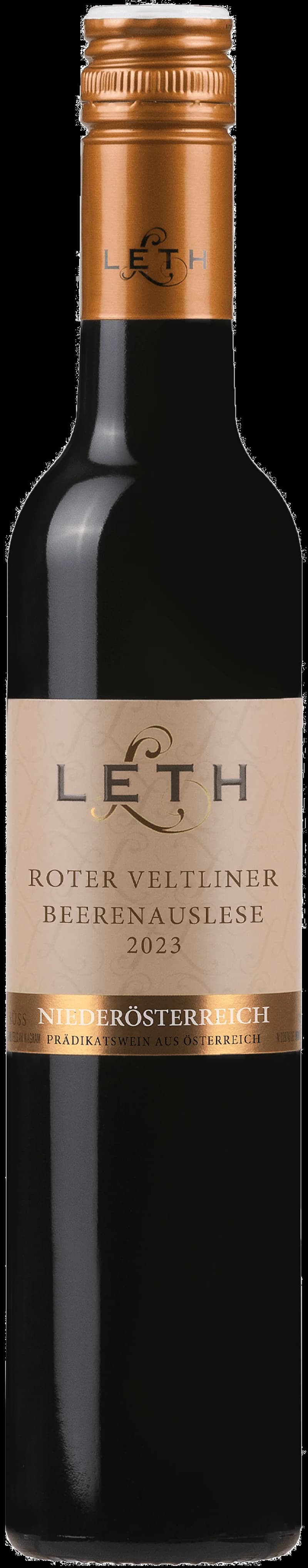 Lätt och friskt vitt vin i glas, perfekt för sommarens måltider