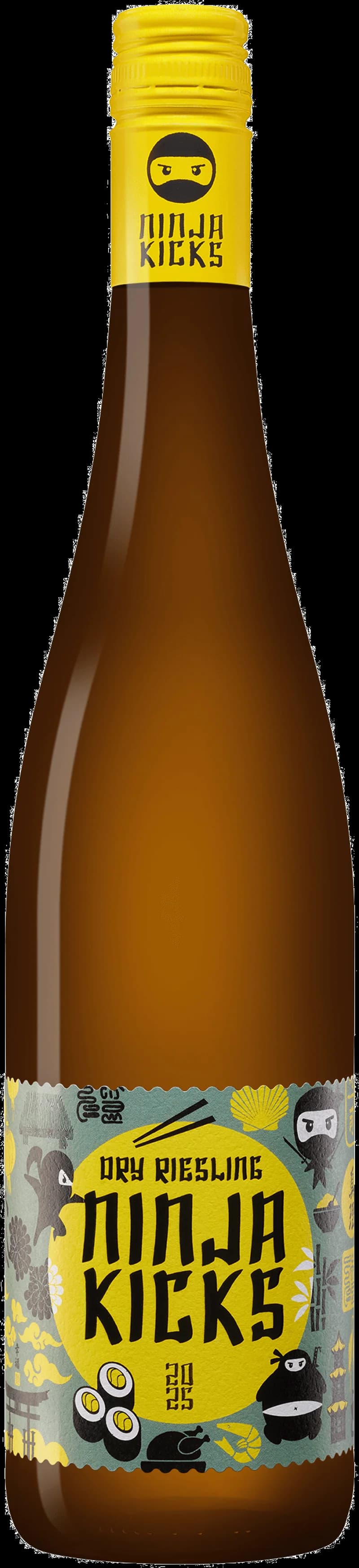 Flaska Ninja Kicks Dry Riesling, ett torrt vitt vin, avbildad mot en enkel bakgrund.