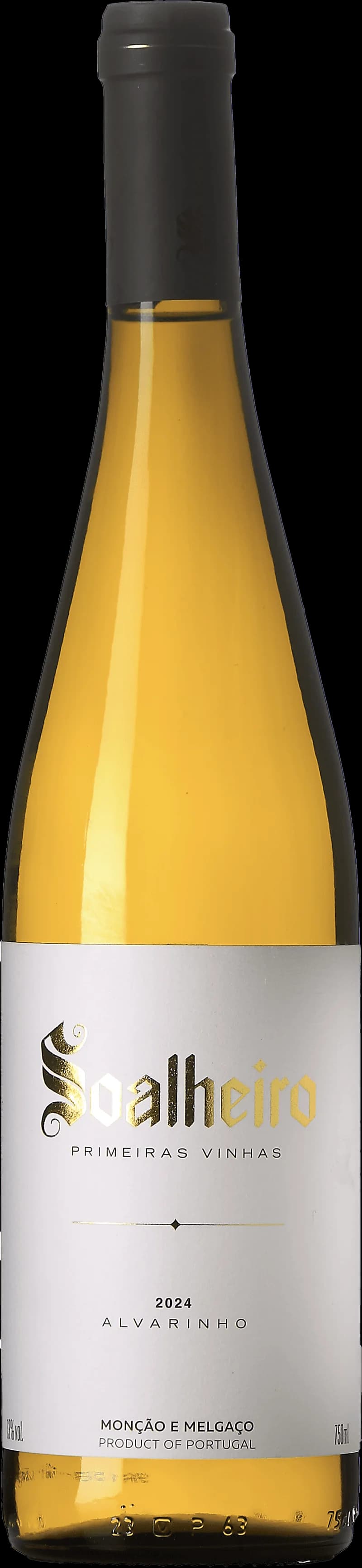 Flaska och glas med vitt vin från Soalheiro, portugisiskt vin