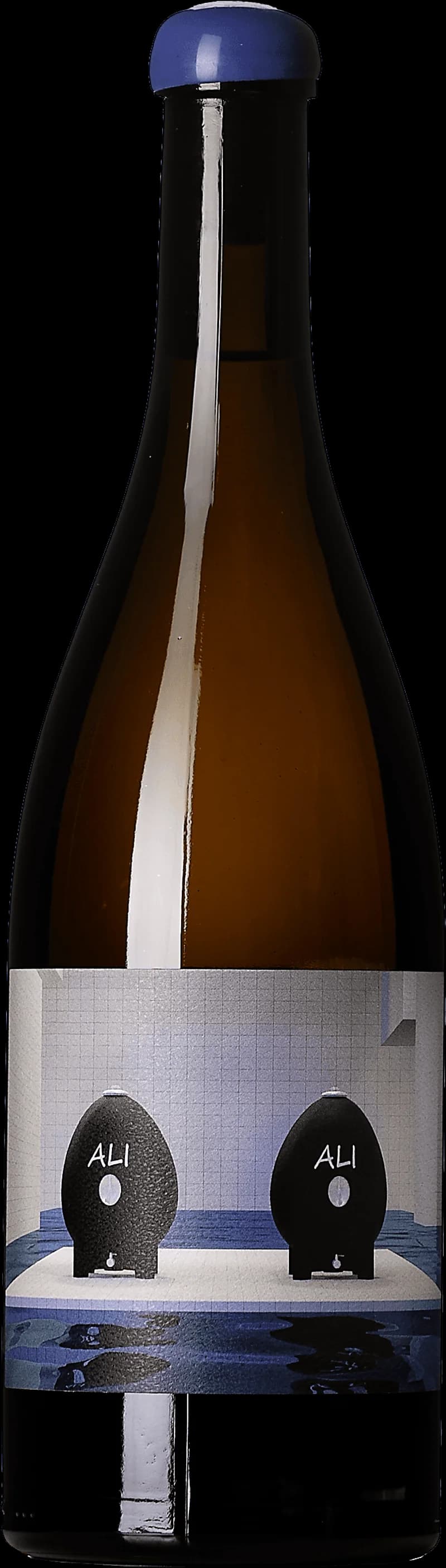 Två ägg och ett glas vitt vin av druvan Aligoté uppställda mot en ljus bakgrund