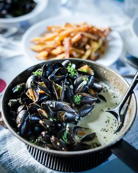 Årgångschampagne Charles Ellner - moules mariniere
