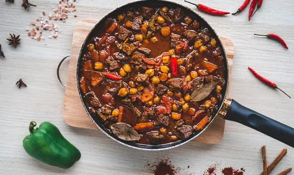 medelfylliga röda viner - köttgryta recept