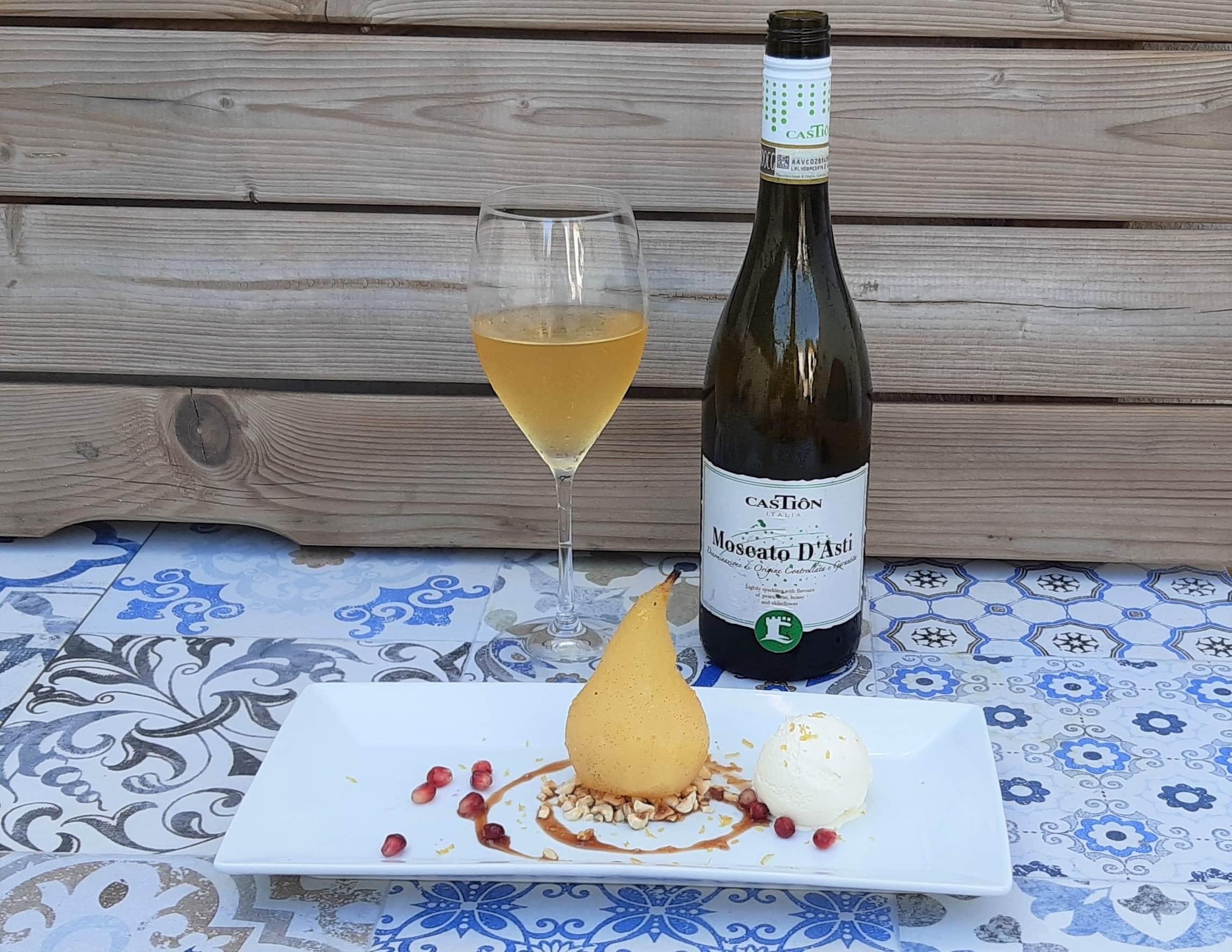 DESSERTVINET CASTION D’ASTI MED VITVINSPOCHERADE PARON