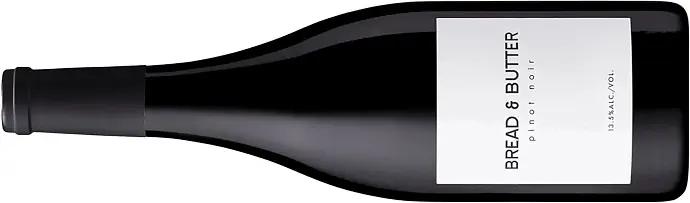 Nu tar de lätta, kylda röda vinerna över … Nu tar de lätta, kylda röda vinerna över …